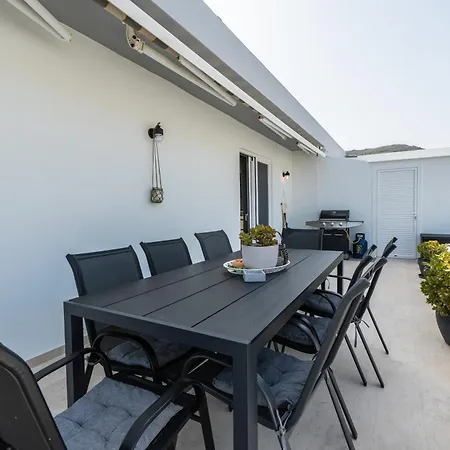 Sea-esta House, By Thinkvilla